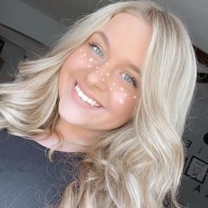 Meet your Posher, Jacie